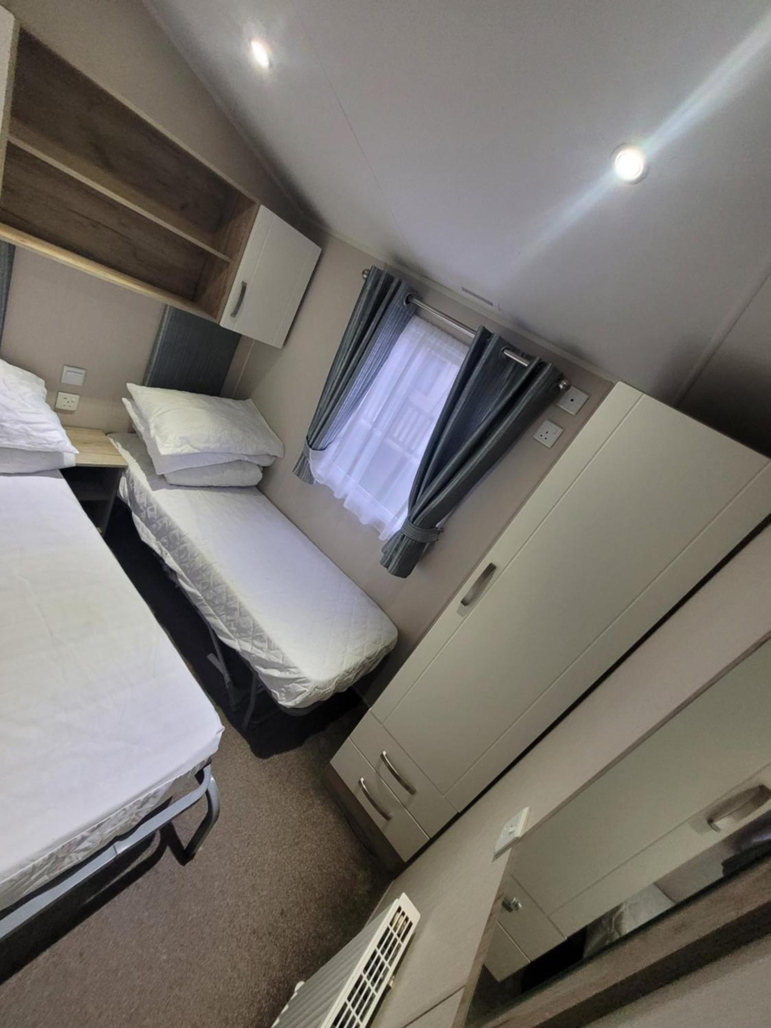 A22 Unity Beach Holiday Resort Unity Brean Sleeps 8 People 3 Bedrooms 1 Pet Stays Free Berrow Dış mekan fotoğraf