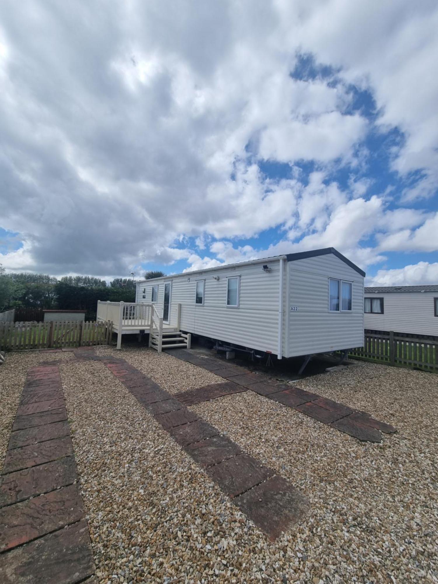 A22 Unity Beach Holiday Resort Unity Brean Sleeps 8 People 3 Bedrooms 1 Pet Stays Free Berrow Dış mekan fotoğraf